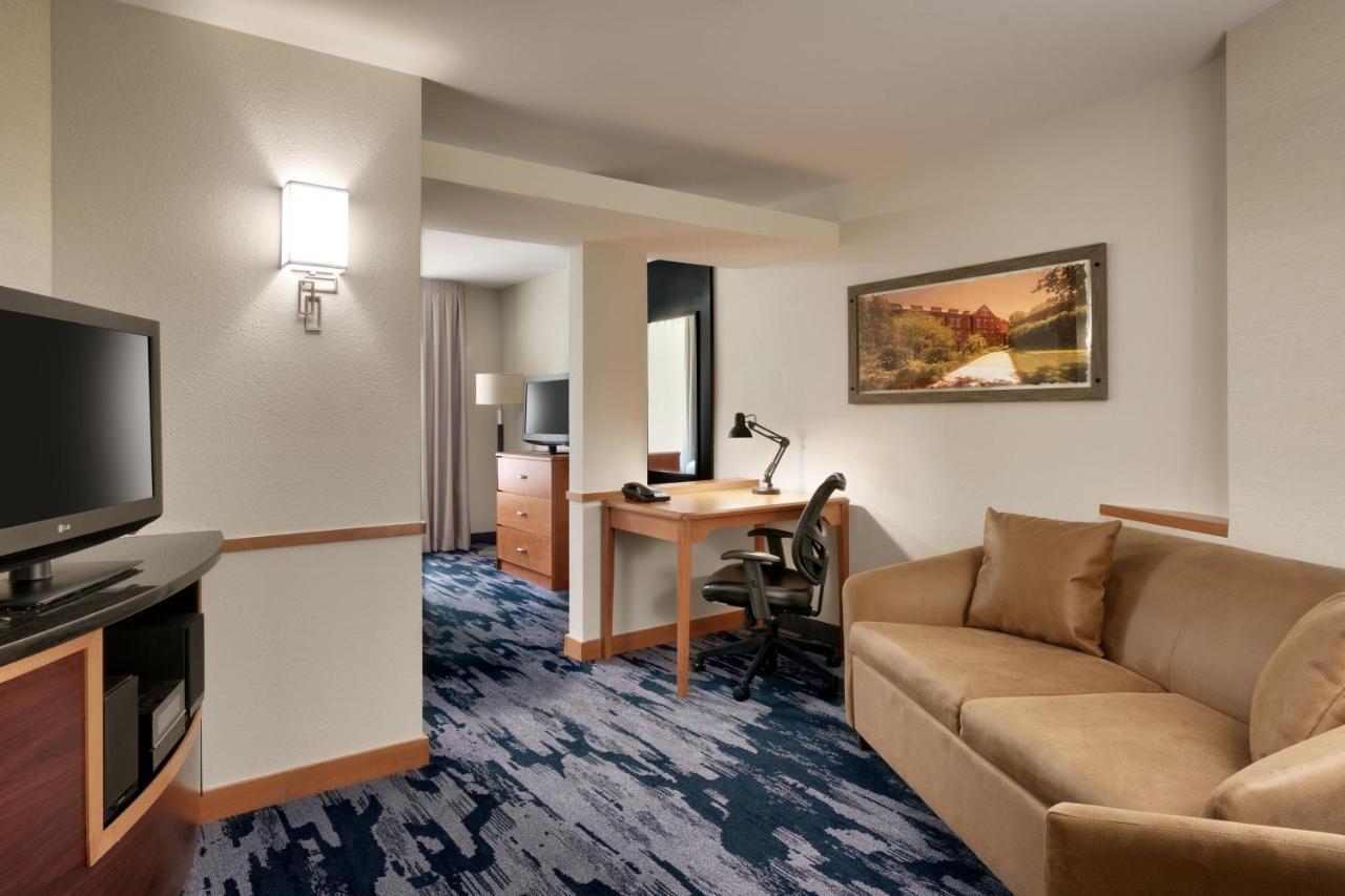 Fairfield & By Marriott Hotel Tallahassee